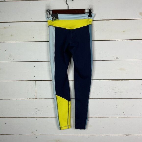 New The Nike One Activewear Pant Mid Rise 7/8 Length Blue Block Women's Small - Picture 2 of 9